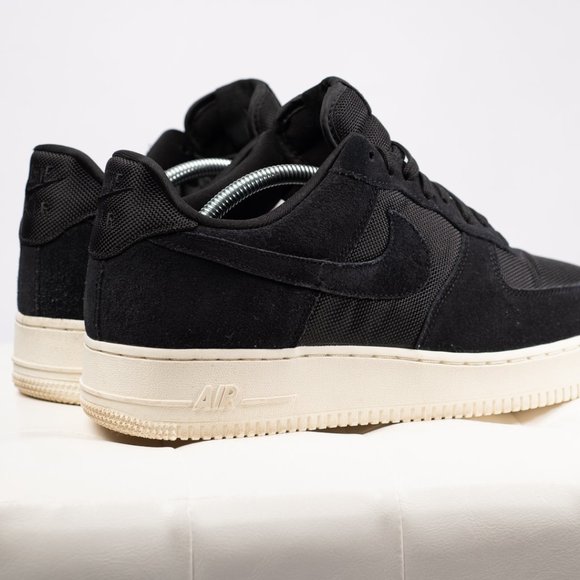 Like new! Suede Air Force Ones - Picture 4 of 8